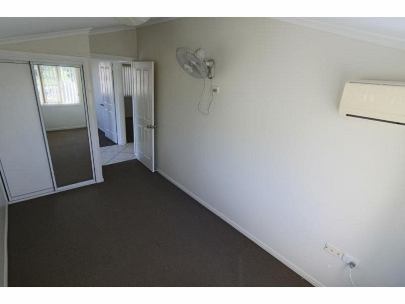 35 Dean Street, Berserker QLD 4701